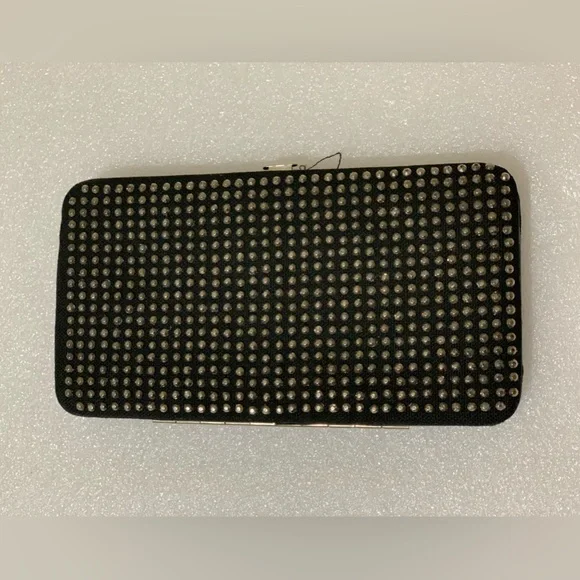 Black wallet with silver studs - Picture 2 of 3